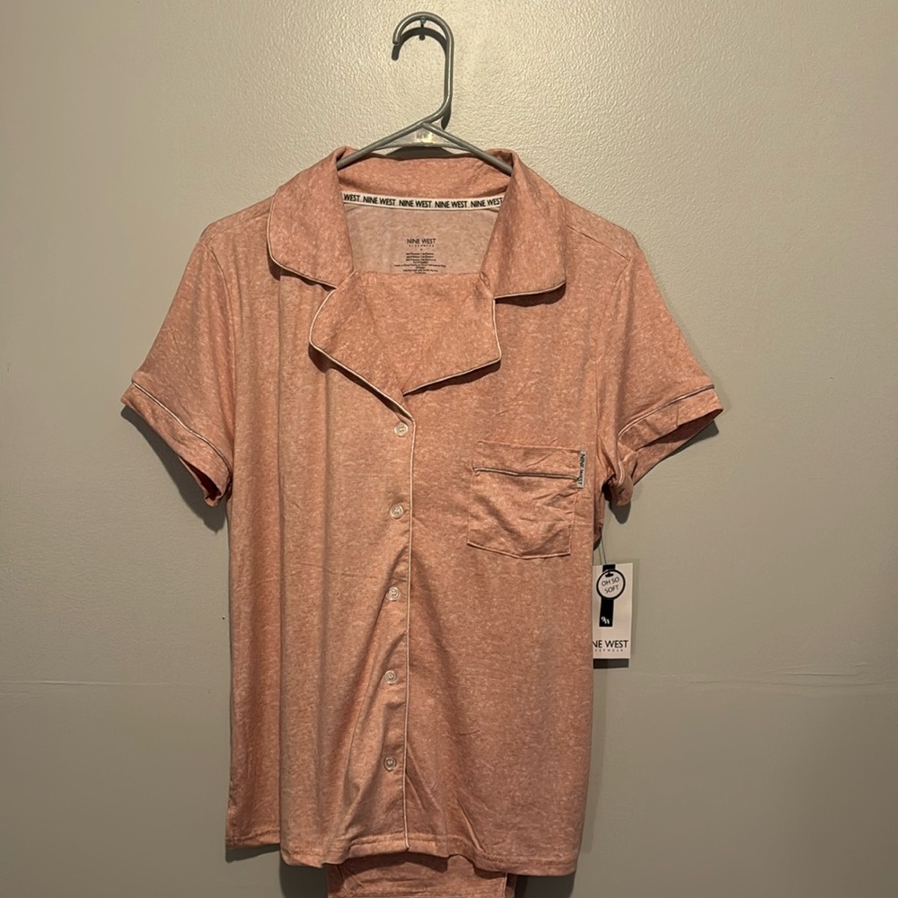 NWT Nine West Size M Two Piece Pajama Set